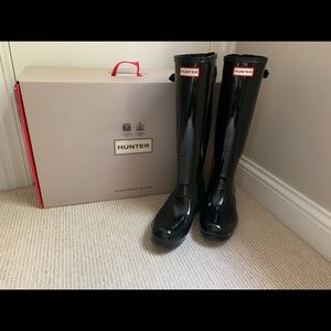 HUNTER rain boots knee high size 9